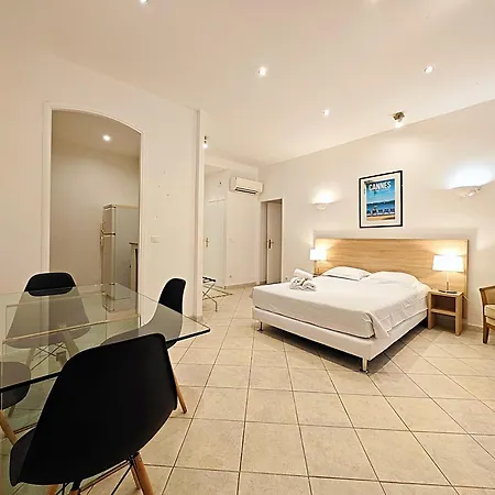 Viva Riviera 11 Rue Commandant Andre Канны