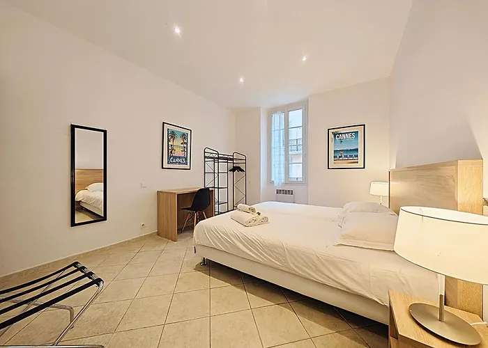 Viva Riviera 11 Rue Commandant Andre 칸느